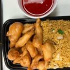 Best C8. Sweet & Sour Chicken (Combo Platter) in Aurora, IL