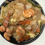 Best 122. Shrimp Ho Fun in Aurora, IL